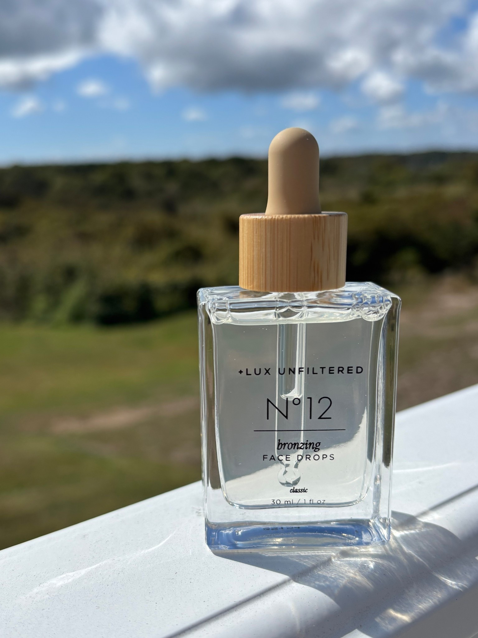 Bronzing face drops 

#LTKBeauty #LTKFindsUnder50 #LTKFallSale