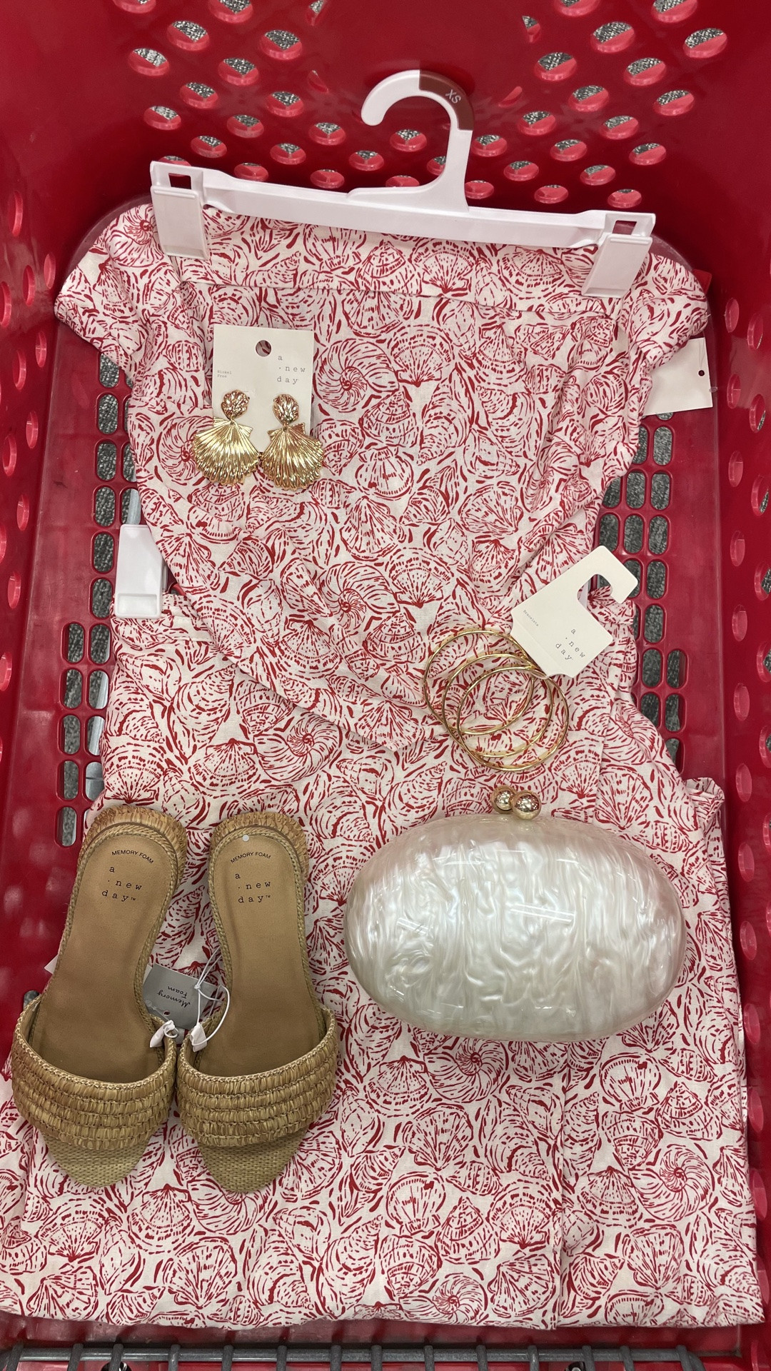 The shell print makes this one perfect for summer. Easy to wear and looks way more expensive than it is. Styled at the end 👀

#LTKSeasonal #LTKootd #LTKSaleAlert