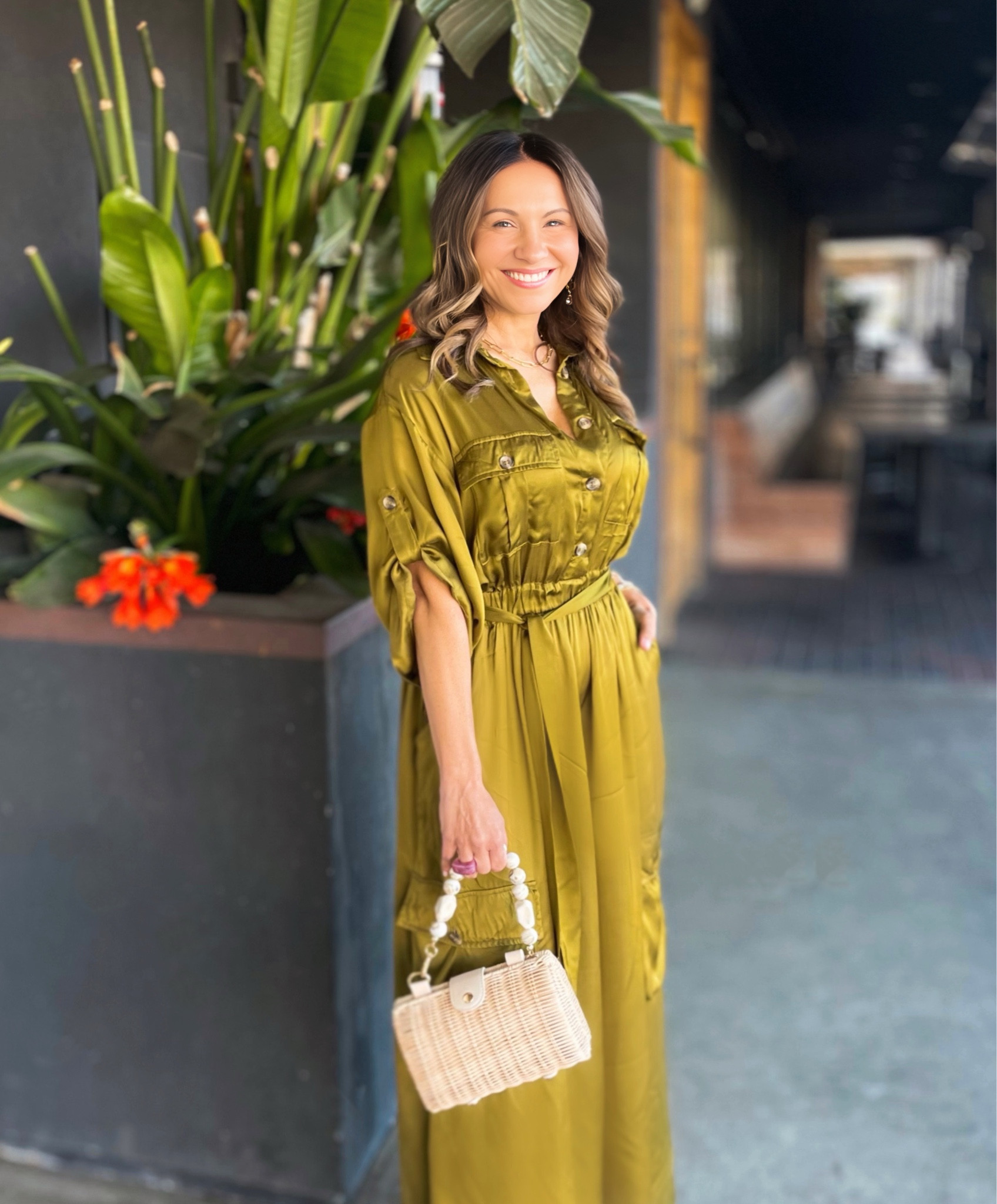  I could live in this in Silky Cargo Jumpsuit this spring! 🍃Feels like you’re wearing pajamas but this look is definitely not for staying home in. 

Elevating the cargo pocket trend with this silky soft stunner. ✨ Available in Standard, Petite, Tall and Plus sizes. 

Who else is embracing the return of the Cargo style? 

To SHOP look: Click blue text in bio or message me for details. Also shared in today’s story. 🤍





#ltkseasonal #fashioninspo #fashiontrends #springfashion #style #fashionaddict #shopaholics #anthropologie #luxurystyle #fashionsense #ootd 

#LTKwedding #LTKstyletip #LTKSeasonal