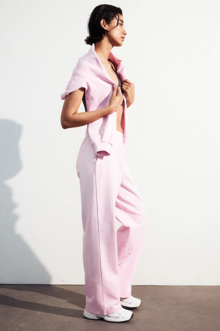 Straight sweatpants - Light pink - Ladies | H&M GB | H&M (UK, MY, IN, SG, PH, TW, HK)