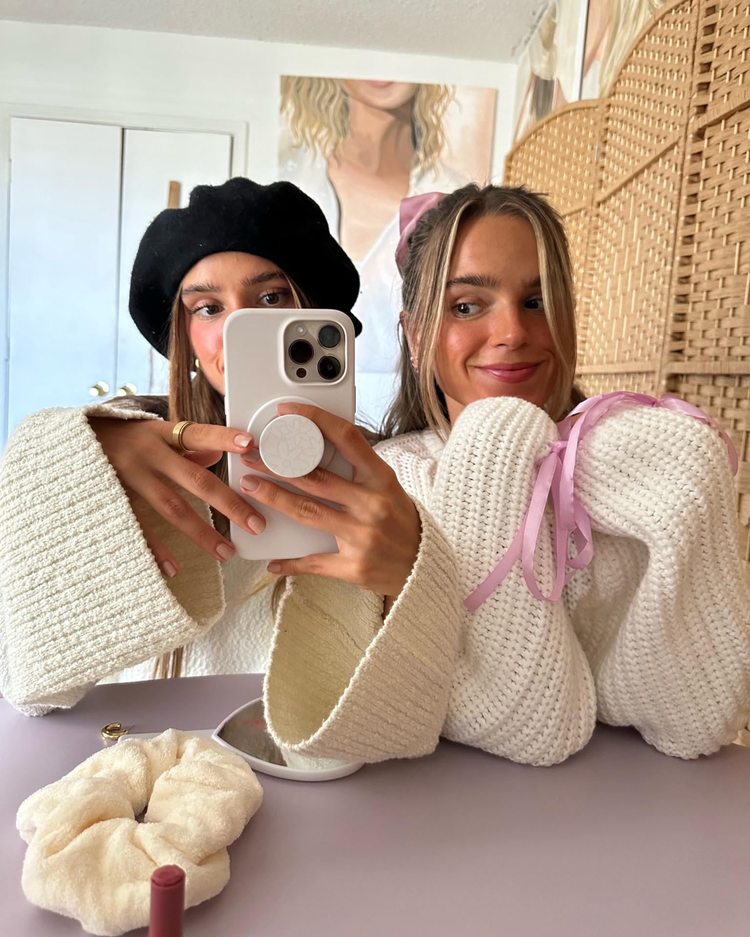  #ad get ready with us for a day out!🤍we have been absolutely loving @popsockets MagSafe grips.🤍 these make it so easy to get our grips on and off to match any outfit which is of course so much fun! 💓these are such a sweet gift for the holidays for all the people ya love! you can grab these in so many adorable colors at @target! #popsockets #popsocketspartner #phoneaccessories #Target #TargetPartner #magsafe #magsafeaccessories #magsafeforall #phonegrip #theoriginalgrip