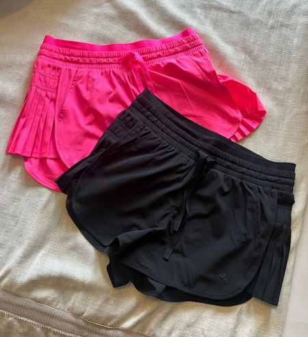 Loving these shorts for summer. Perfect length, great price point and lots of color options! 



#LTKActive #LTKFindsUnder50 #LTKStyleTip