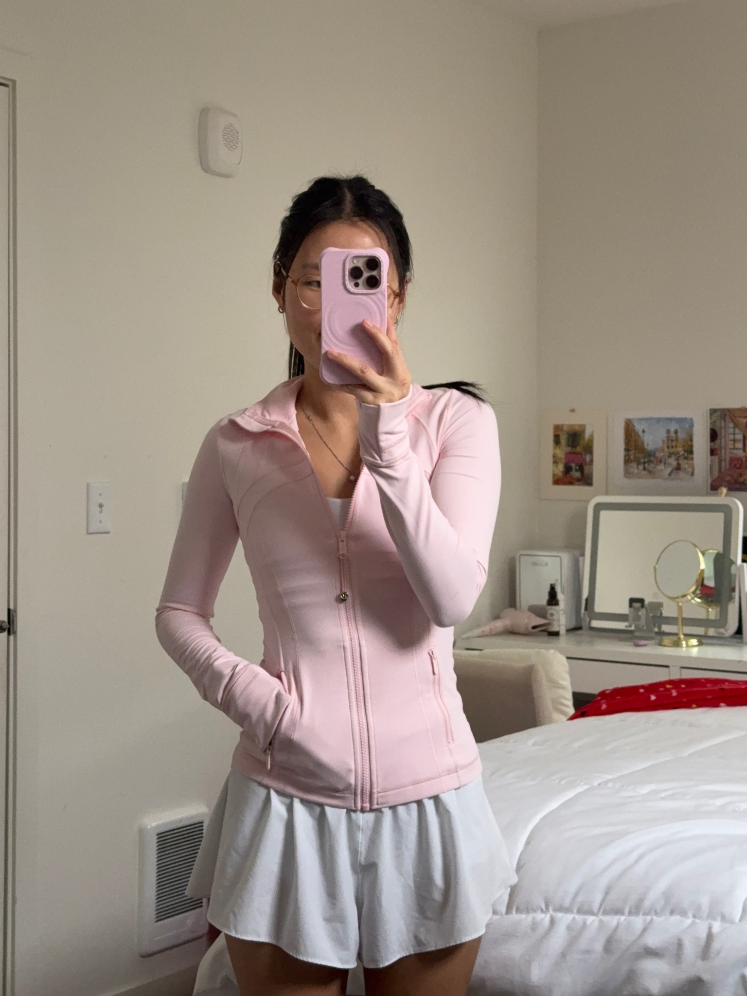 pink pilates outfit 💕 
exact jacket is linked, but the pink is unavailable rn :( linked a hoodie in the same color! 
bra i got from lululemon boxing day sale years ago! 

#LTKActive #LTKFindsUnder100 #LTKFitness