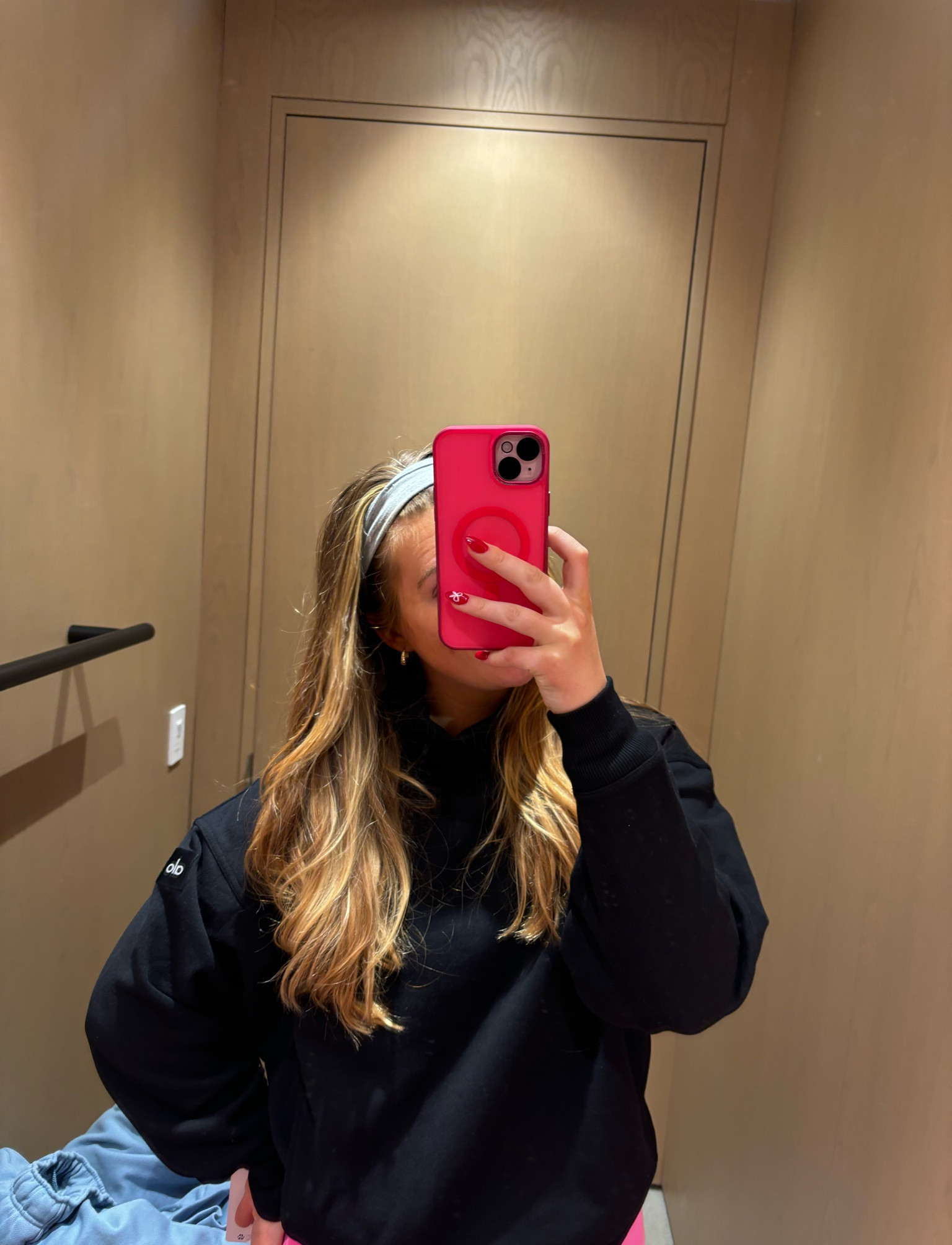 Alo yoga 30% off activewear sale is here!!!

#LTKActive #LTKSaleAlert #LTKGiftGuide