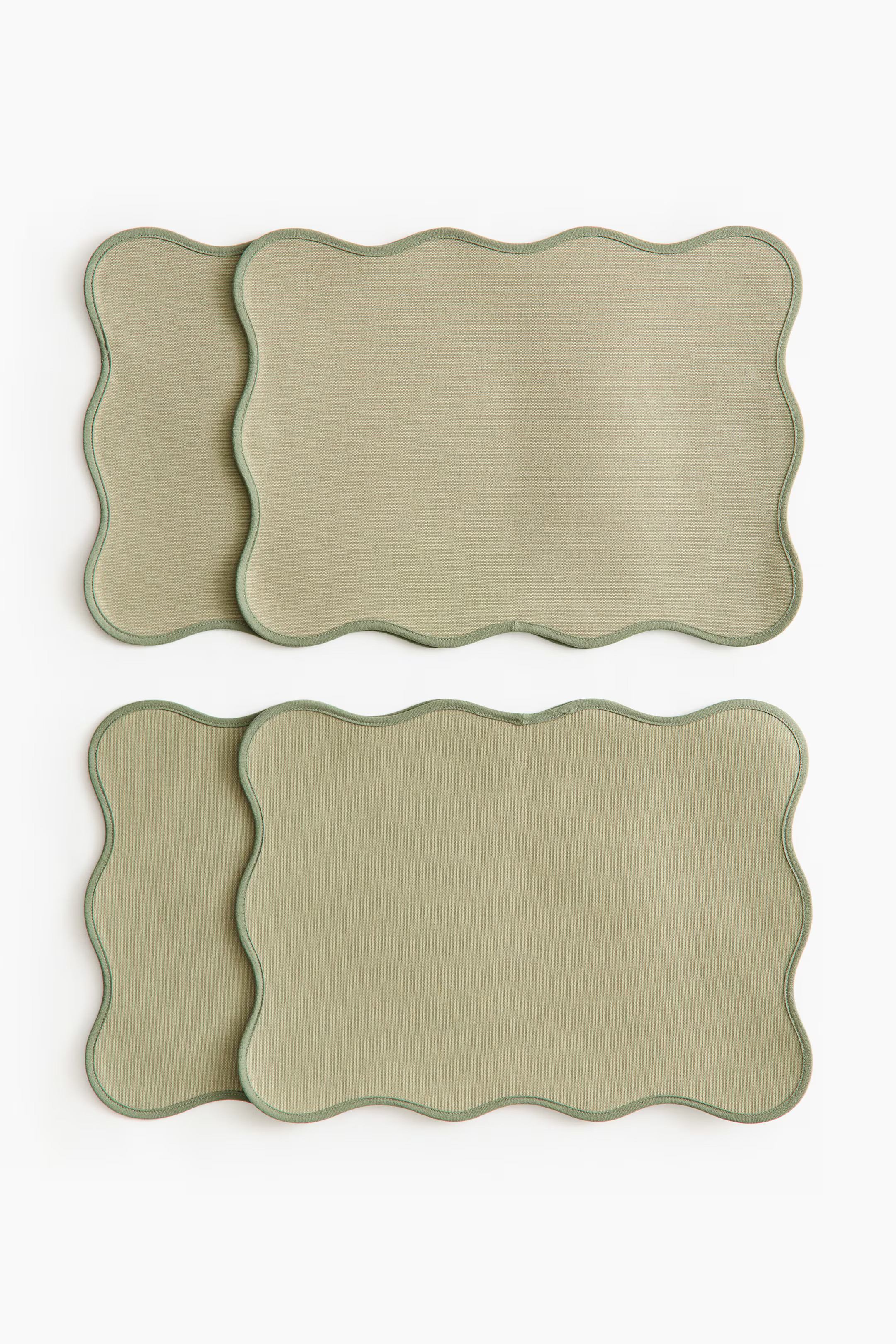 4-Pack Water-Repellent Placemats | H&M (US + CA)