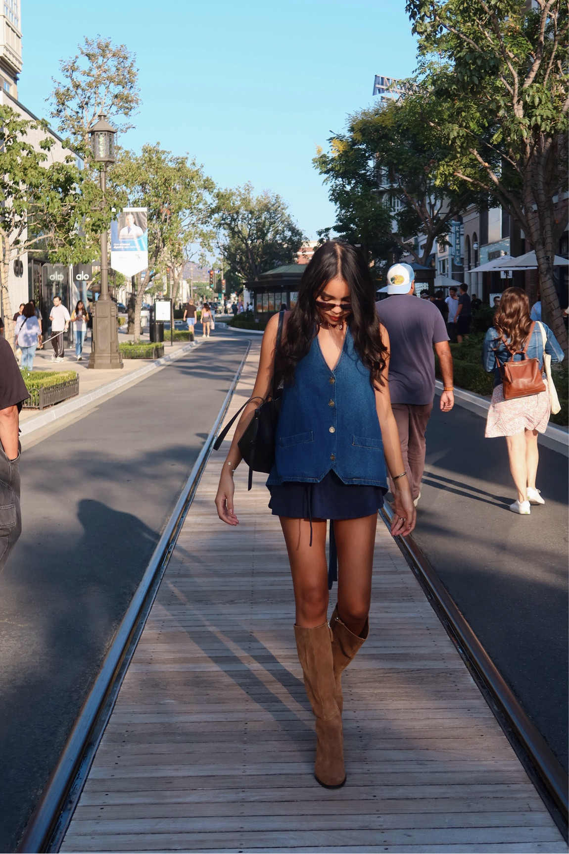 Ootd for a lazy day. Love denim and suede this Fall 

#LTKFindsUnder100 #LTKStyleTip #LTKSaleAlert