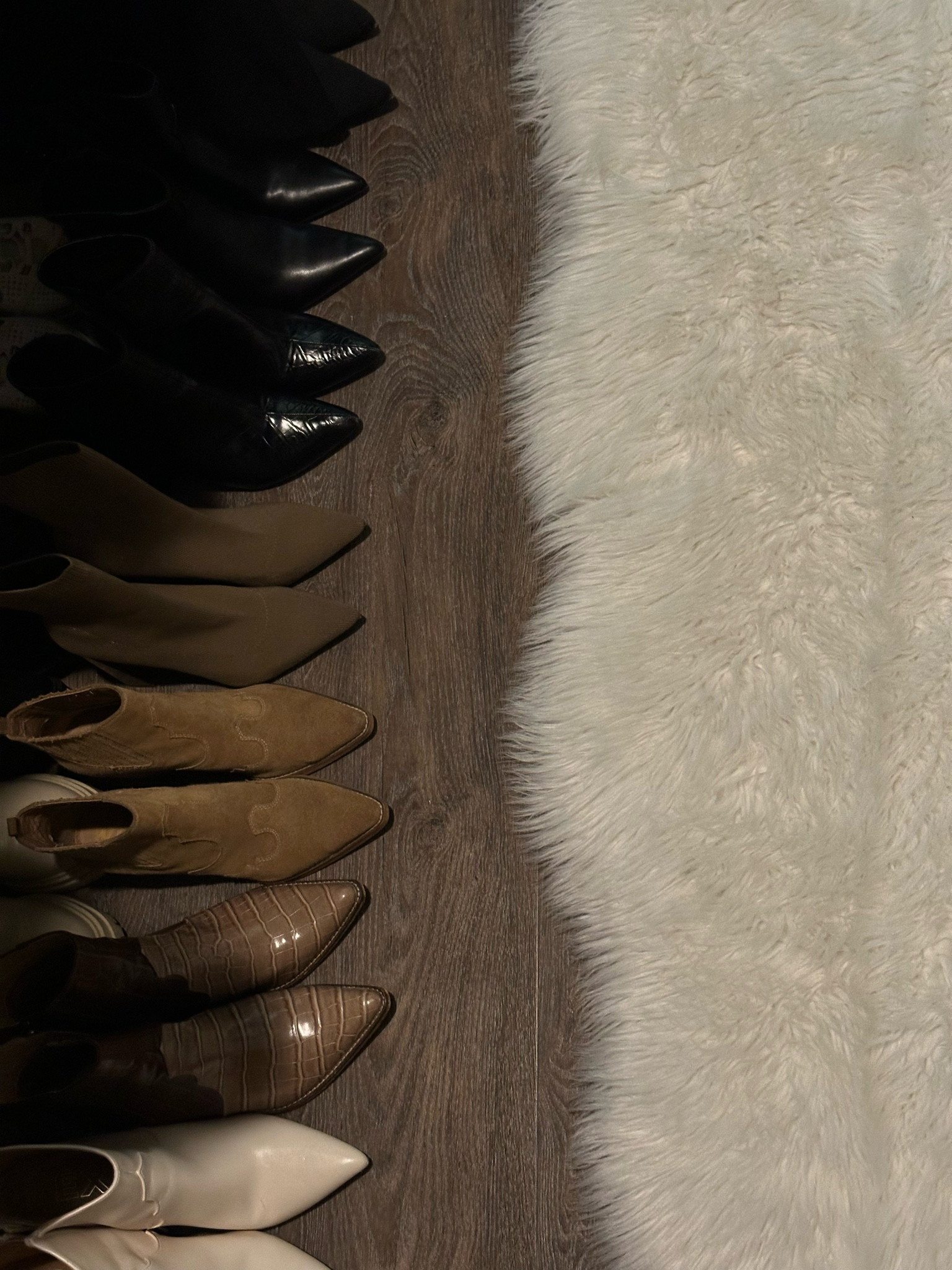 Closer throw rug 

#LTKfindsunder50 #LTKhome