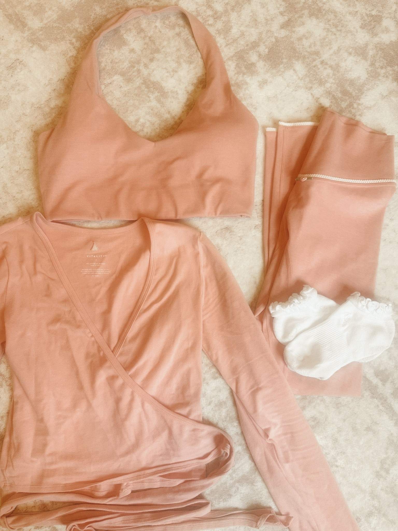 Today’s gym ootd @Vitality 💓✨

#LTKBump #LTKActive #LTKfitnessgoals