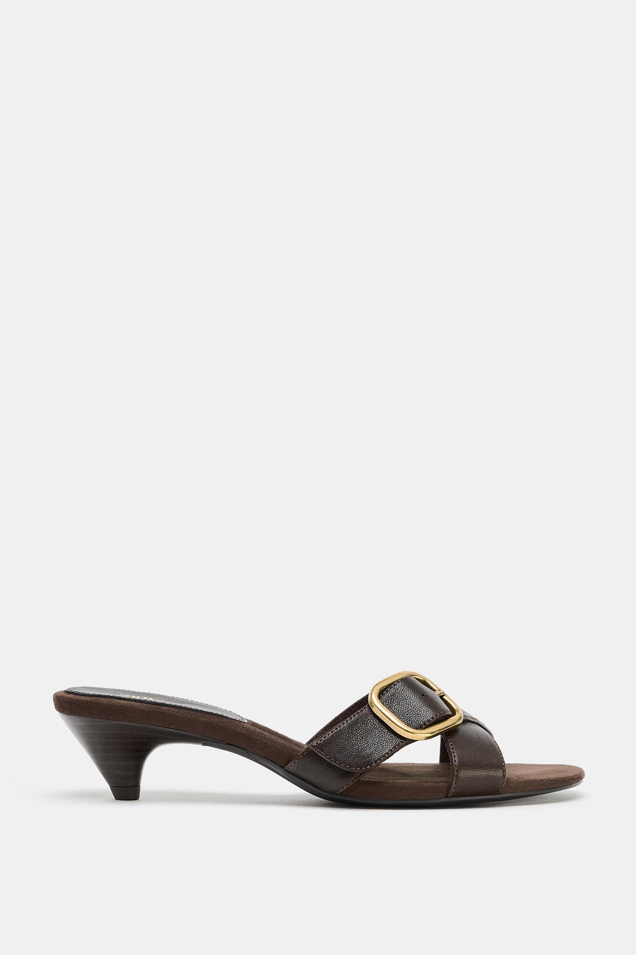 BUCKLED LEATHER SANDALS | Zara US