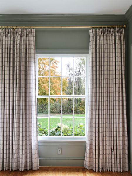 Stefana Silber Twopages drapes, curtain rod, curtain ring 

#LTKhome #LTKFind #LTKstyletip