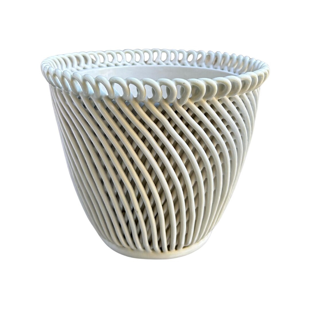 White Planter Cachepot Porcelain Woven Texture Vintage Made in Italy Medium Size Cream Italian - ... | Etsy (US)