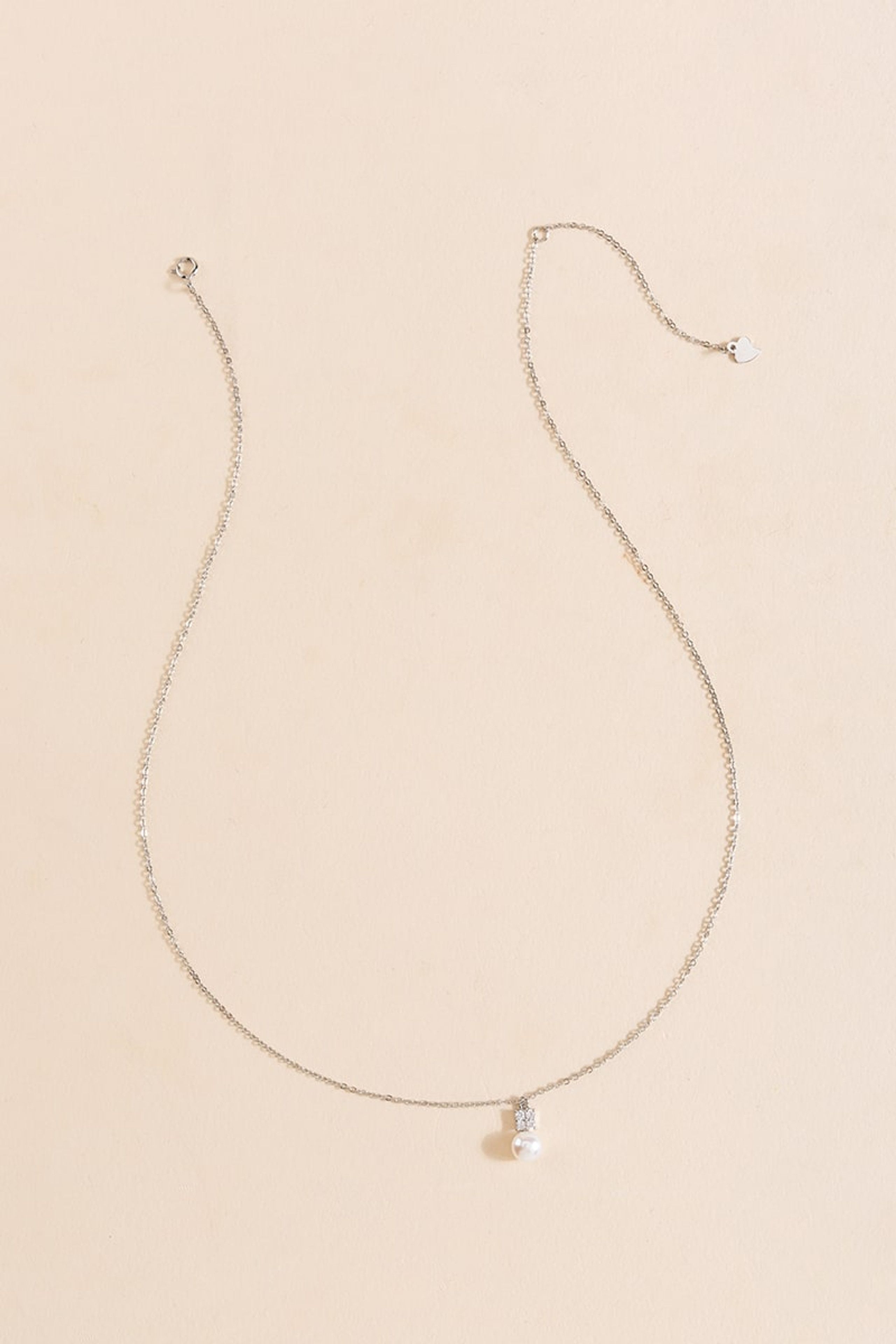 Hannah Crystal Pearl Pendant Necklace | Francesca's