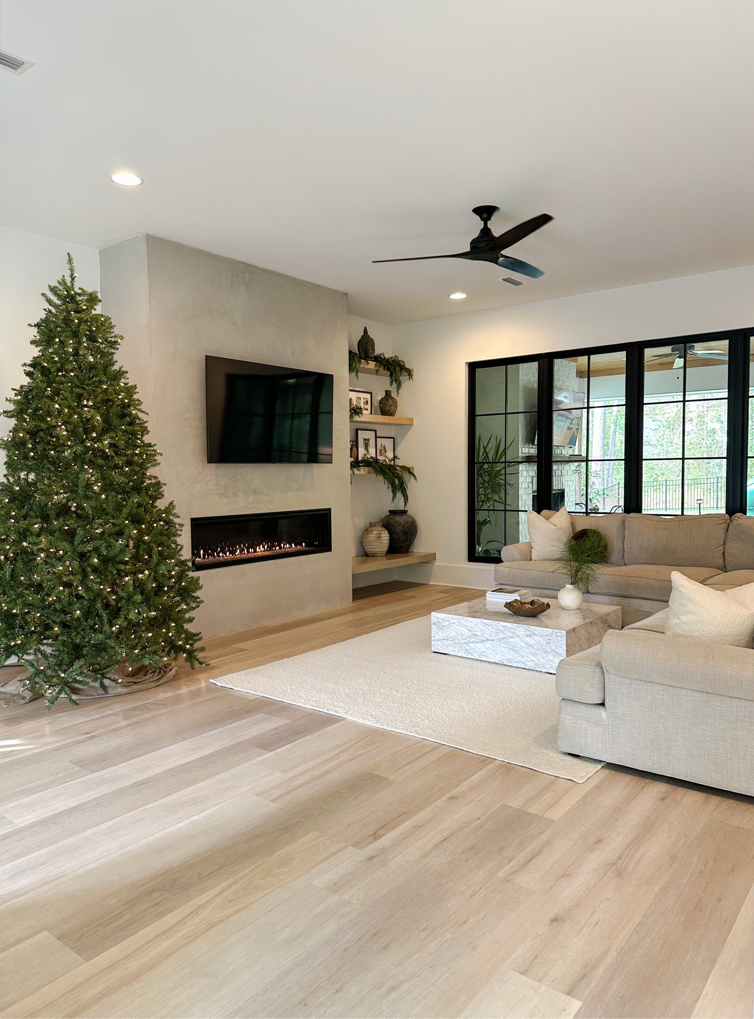 Lulu & Georgia Arhaus Pottery Barn Christmas Decor Holiday Decor Christmas Tree Living Room

#LTKHoliday #LTKhome #LTKSeasonal