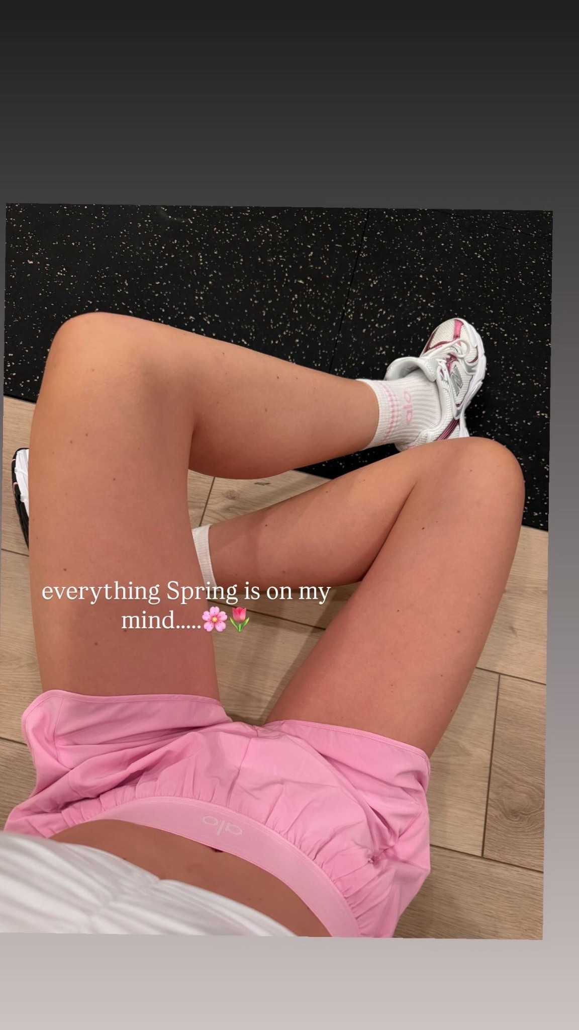 The pink ALO🌸🩷🤩

#LTKActive #LTKspringtrends #LTKspring