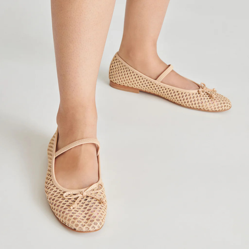 Carin Raffia Ballet Flats | DolceVita.com