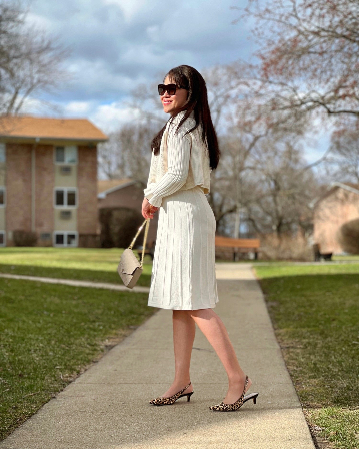 Monochrome moment but make it spring 🌸 #springstyle #springoutfits #springfashion #springvibes

#LTKOver40 #LTKPetite #LTKootd