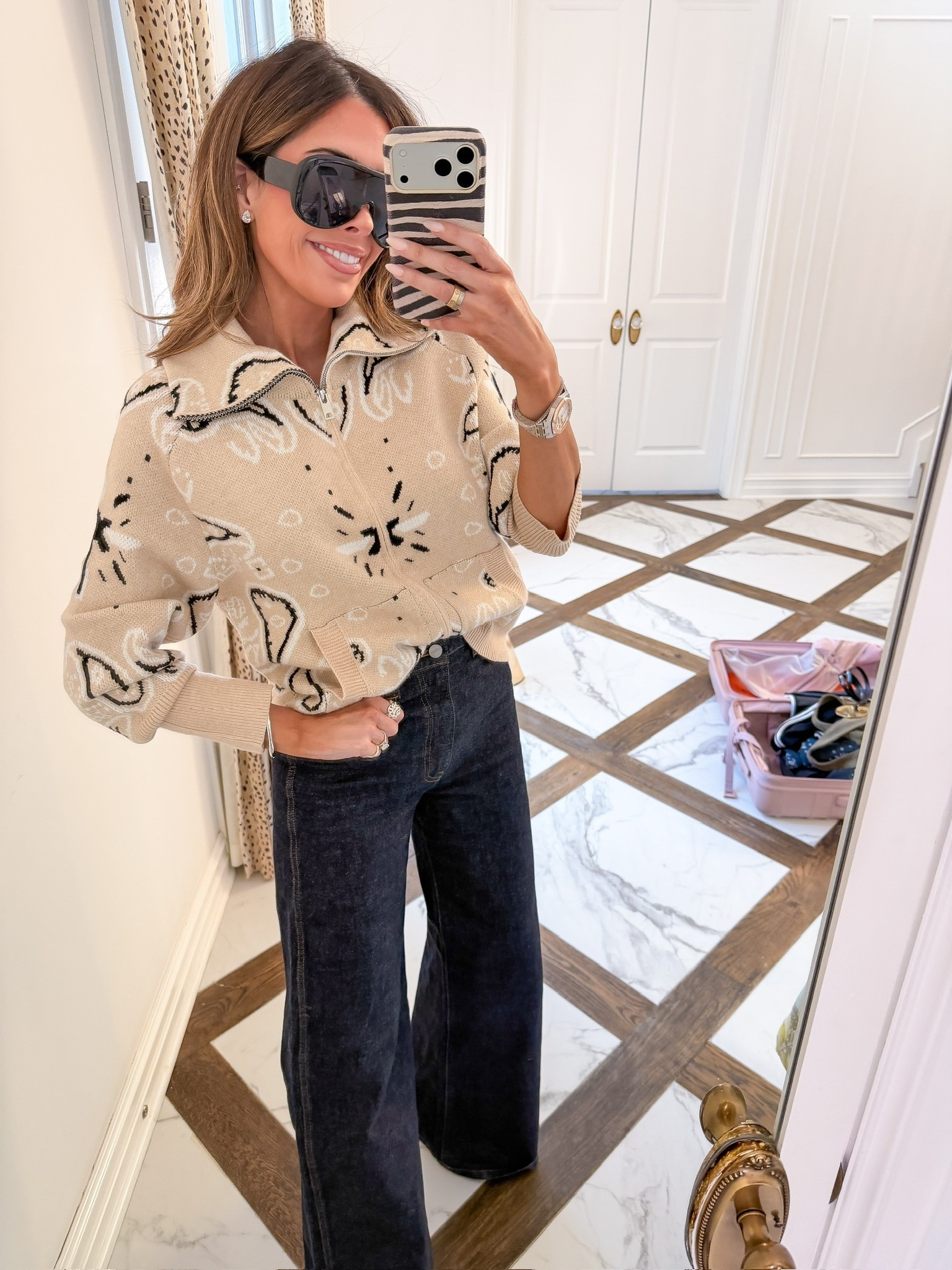 Cute Amazon cardigan!! The quality is so nice and soft and it’s only $50! I’m wearing a small and 26 in jeans! 

Amazon fashion, Amazon finds, Aviator Nation, Fall fashion hauls, Fall outfits women, Teacher outfits, Business casual workwear, Fall concert outfits, Gemme Beauty, Emily Gemma