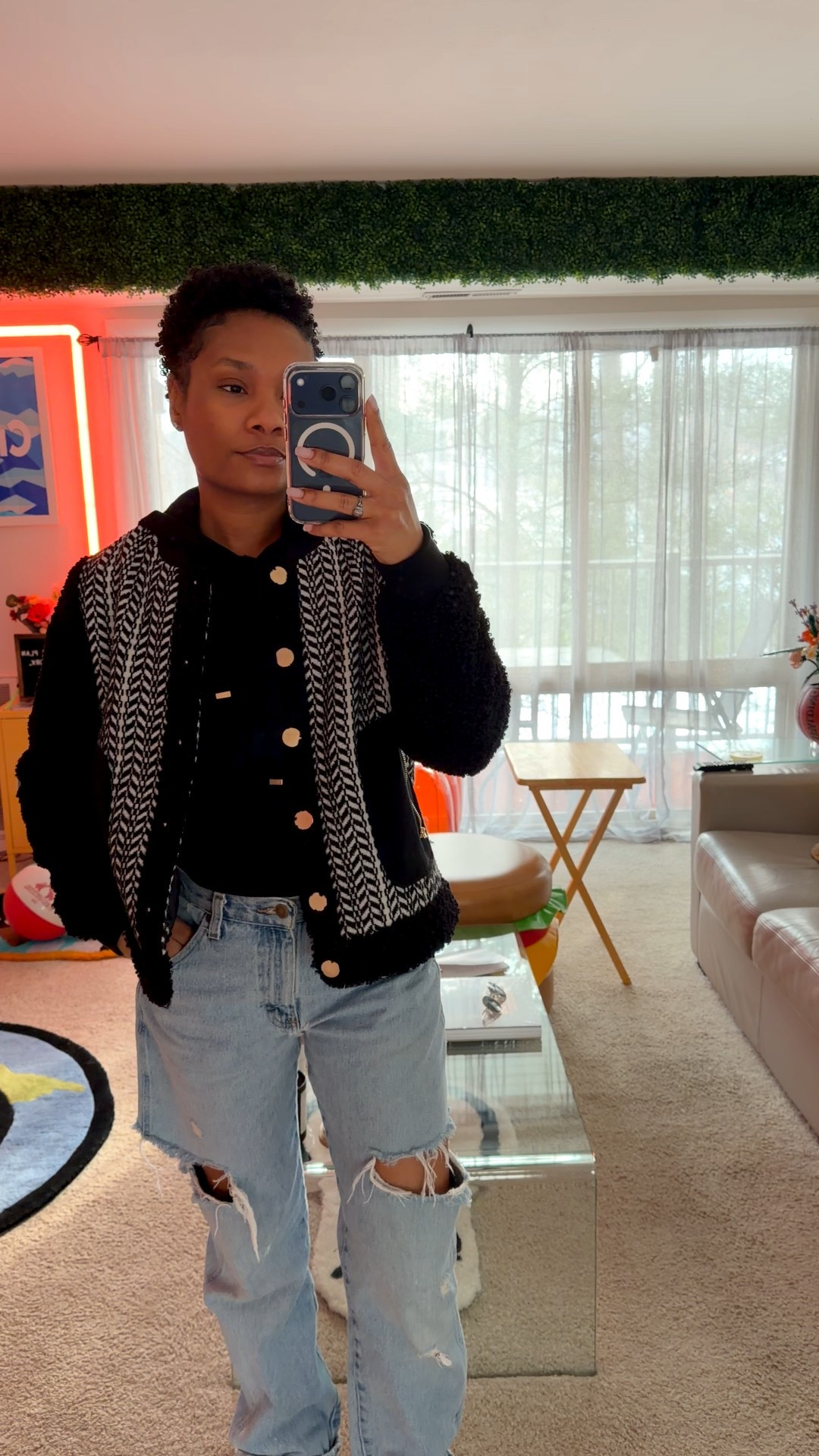 Today’s ootd: Not sure if I love it but pushing myself to try some new outfit combinations. 

I would have loved this outfit better if I had on more refined denim OR tailored blazer! 

#LTKootd #LTKdayinmylife #LTKPetite