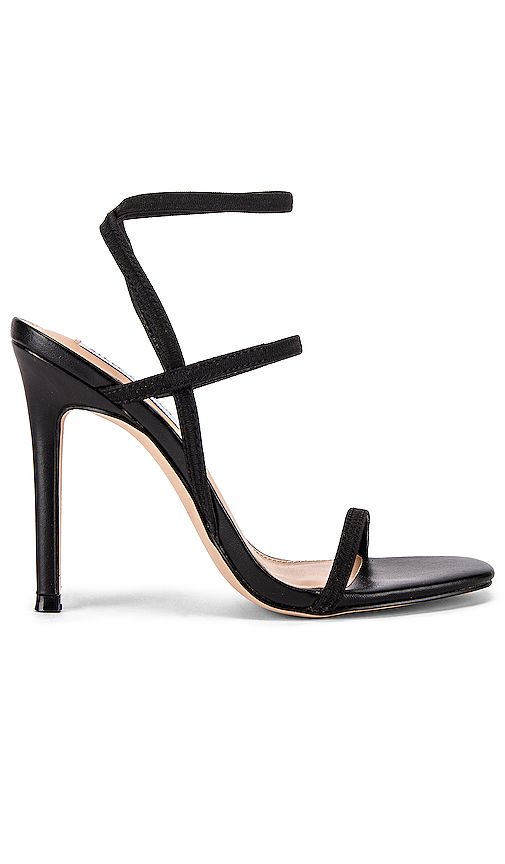 Steve Madden Nectur Sandal in Black. Size 6.5,8.5,9.5. | Revolve Clothing (Global)