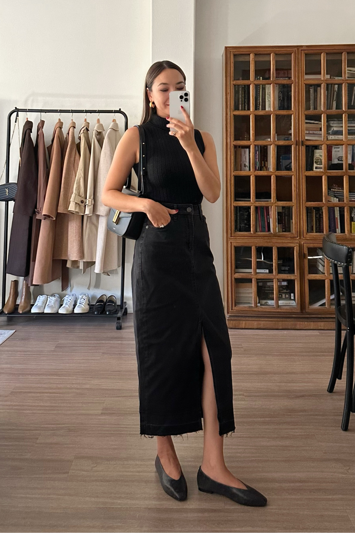 Fall outfit with a denim midi skirt 

Midi skirt GAP but runs 2 sizes too big! I recommend some of the other options if you are a size 26 or smaller 
Ballet flats Birdies runs half a size small, color espresso (code JASMINEFALL20)

How to style a midi skirt:

#LTKstyletip