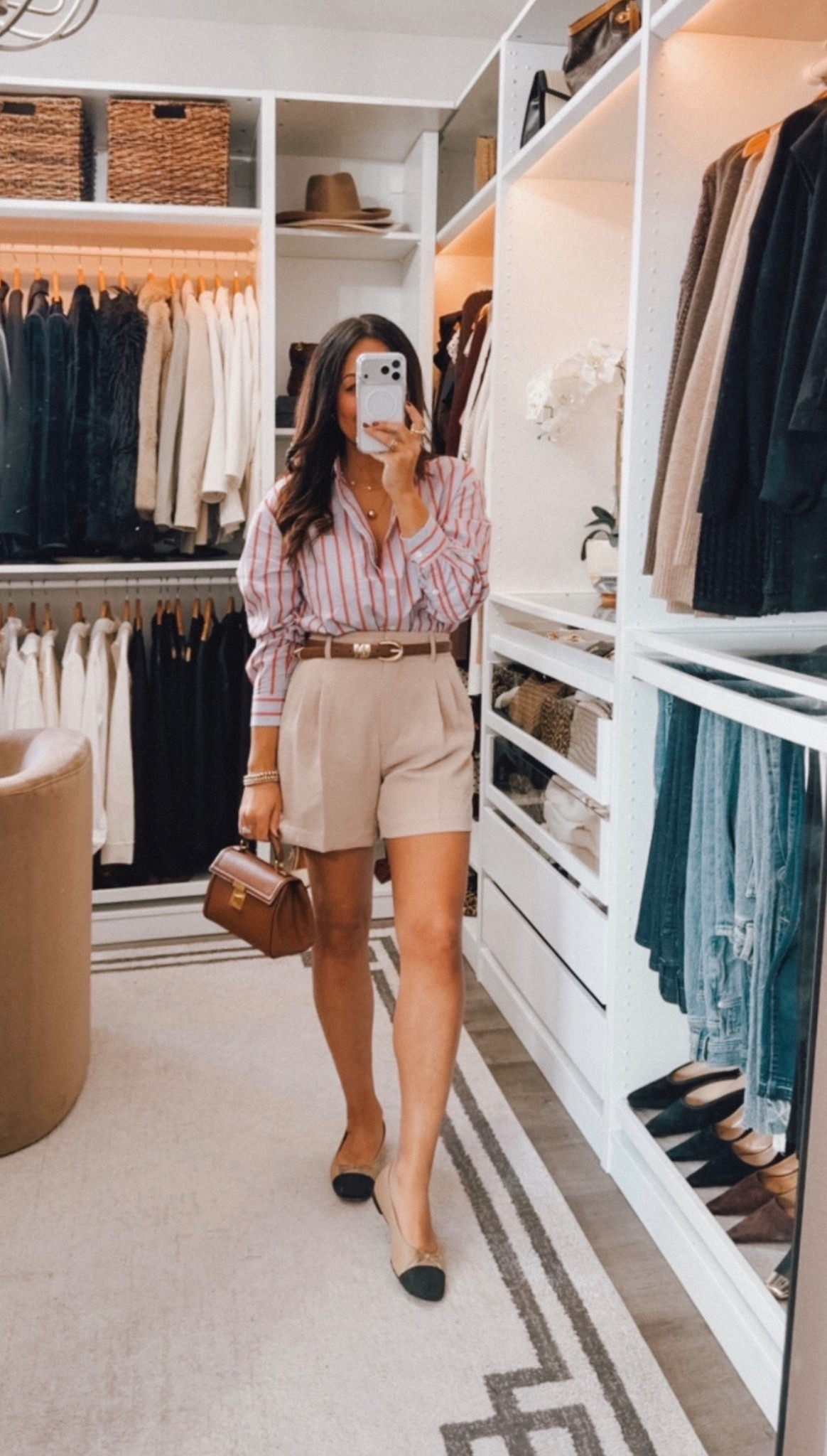 Spring vibes! ☀️ button down currently 25% off!

#LTKootd #LTKSaleAlert