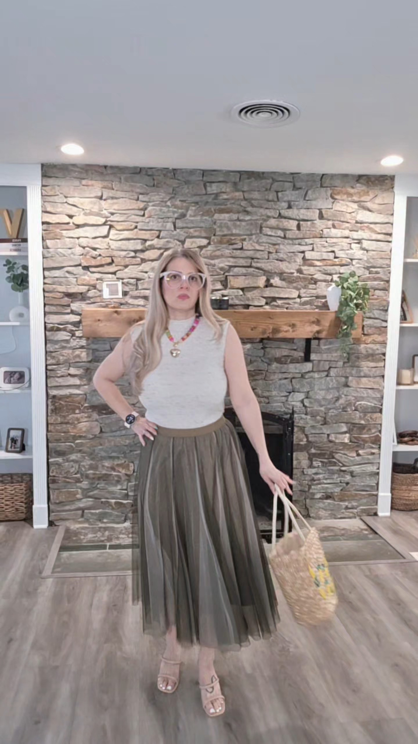 Stop buying random pieces and start building outfits you can actually rewear 🙃This is your sign to keep it simple, comfy, and still look put together.

#LTKMothersDay #LTKdayinmylife #LTKootd