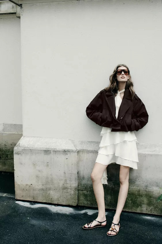 DOUBLE-BREASTED SHORT TRENCH COAT | Zara UK