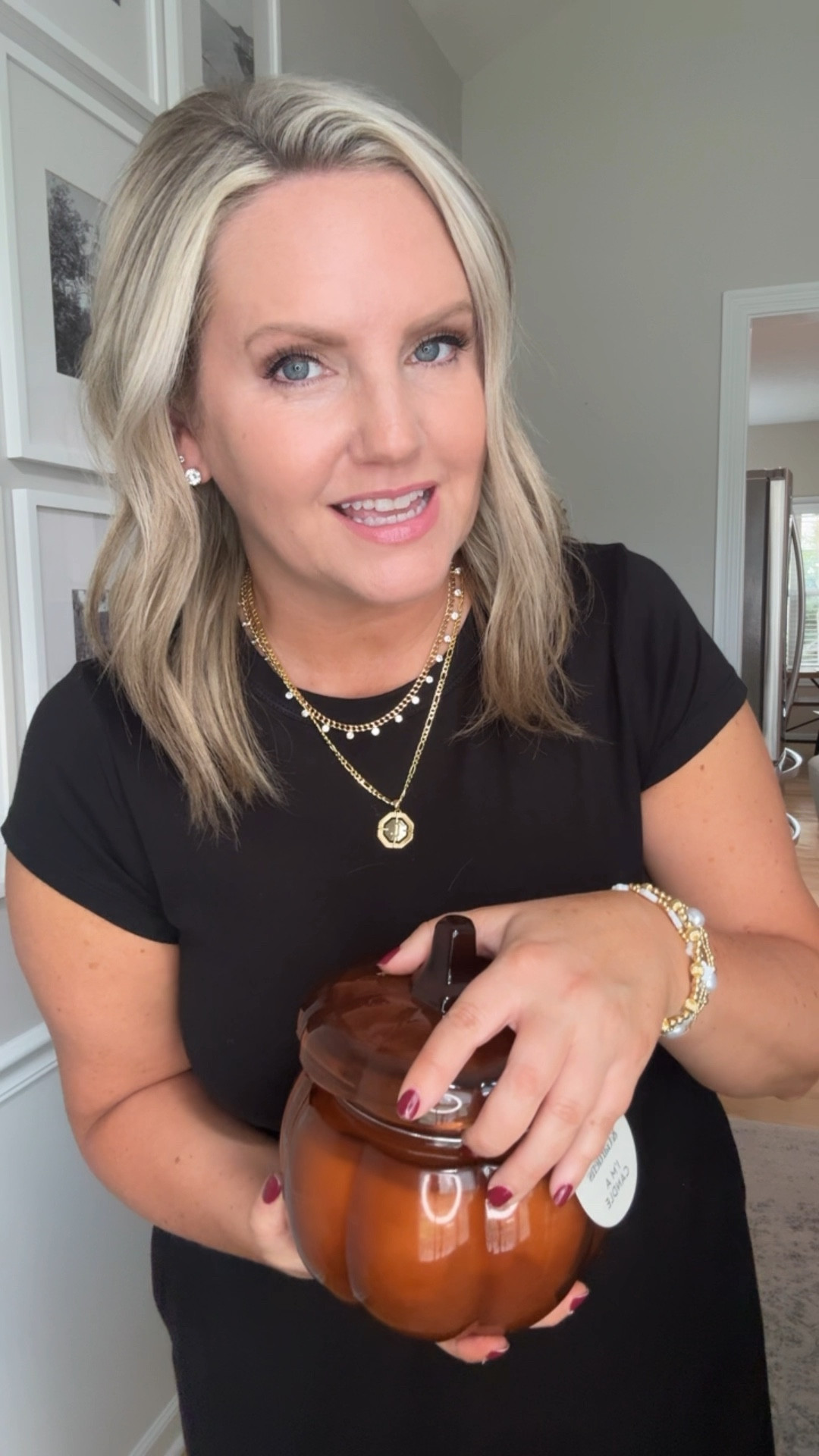 Pumpkin 3 wick fall candle under $14! These will sell out fast! Love this scent 😍🎃🍎
Walmart home finds 

#LTKHome #LTKSeasonal #LTKFindsUnder50