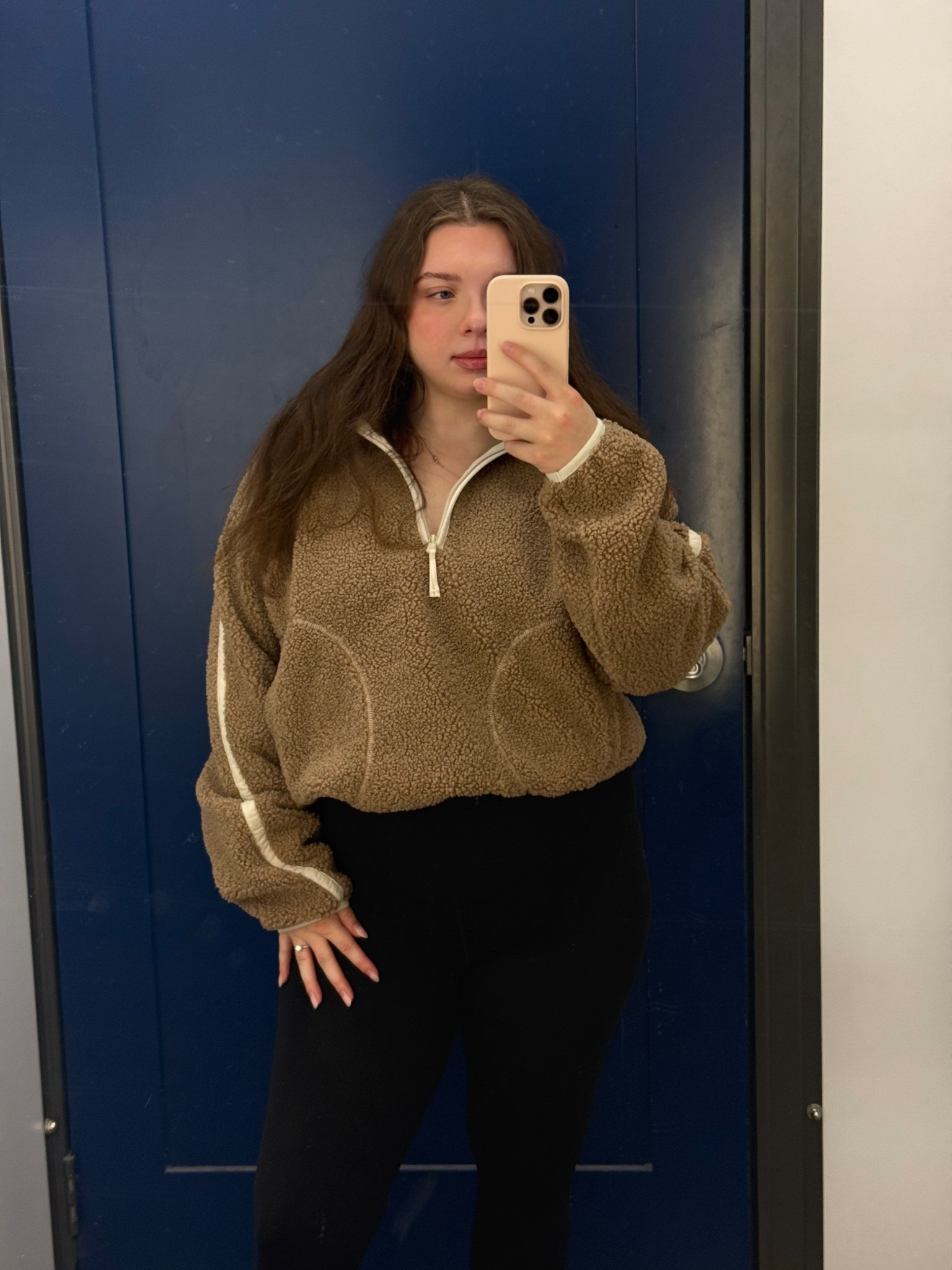 old navy Sherpa’s are the best! 🤍

#LTKFindsUnder50 #LTKSeasonal #LTKBump