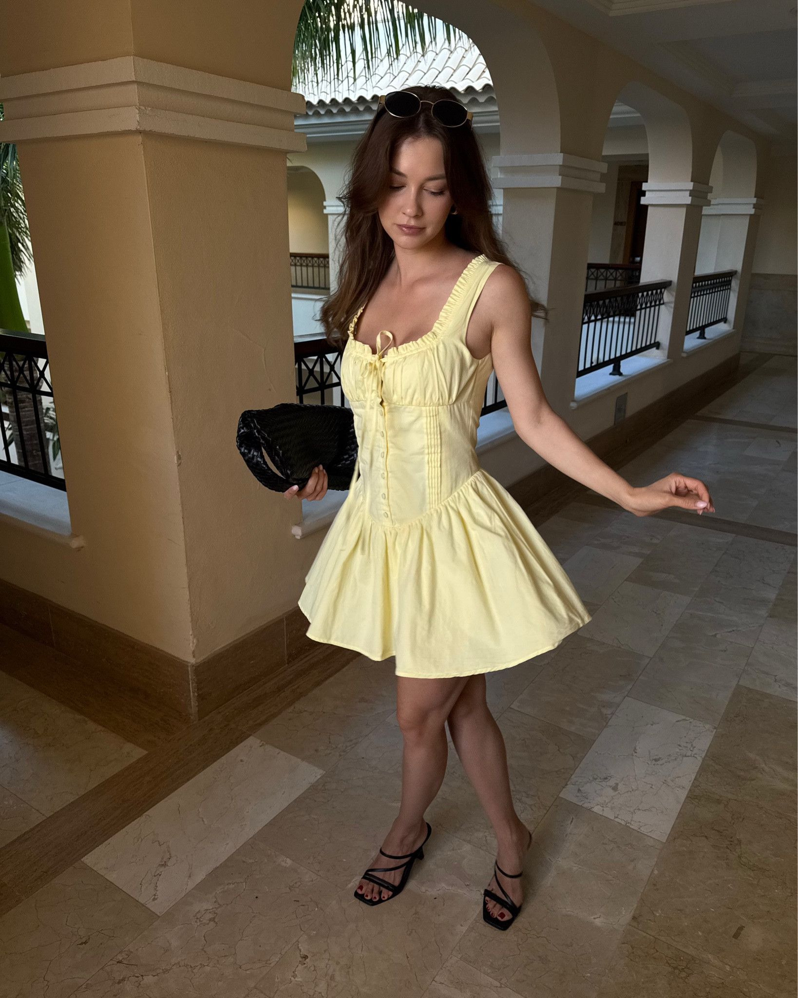 Butter yellow mini dress 

Unfortunately it’s sold out (Wren Mini Dress) but I linked some other cute options💛

#LTKAroundTheWorld #LTKsummer #LTKdresses