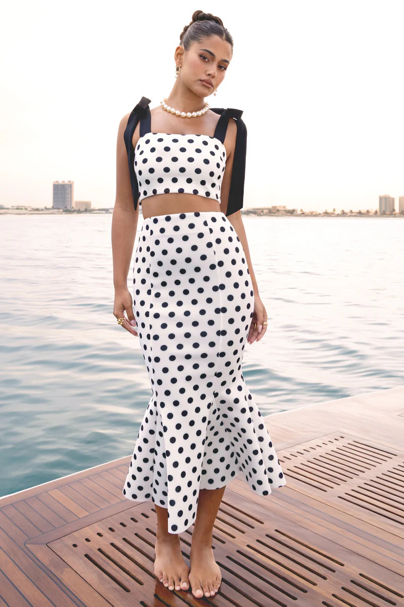 Amadea | Black & White Polka Dot Fishtail Midi Skirt | Club L London