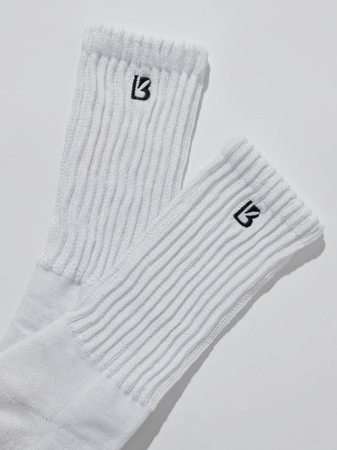Scrunch Socks - White/Black | Buffbunny
