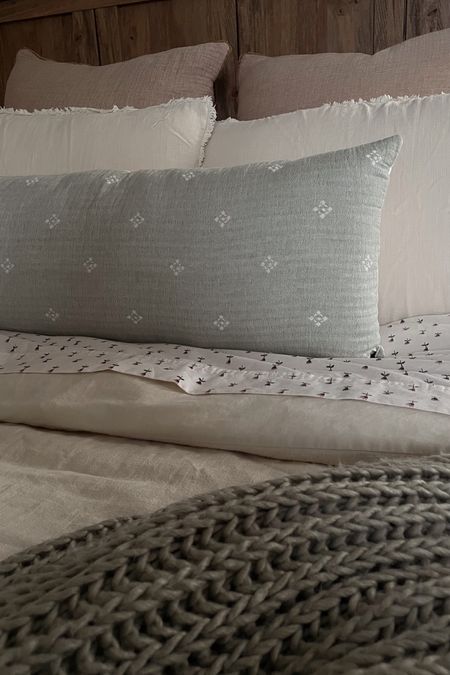 got the cutest target bedding!! These sheets are SO SOFT! 🌿

#LTKU #LTKSeasonal #LTKFind