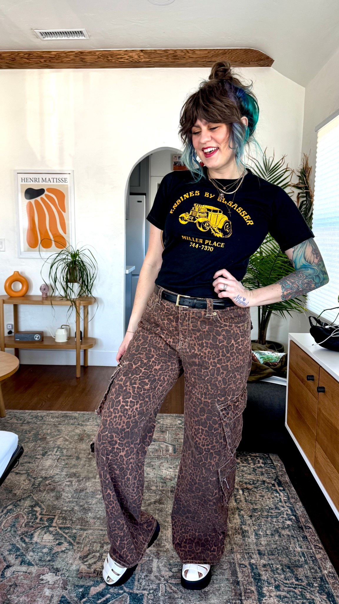 I’m (high key?) obsessed with these leopard print pants. They are so comfortable and cute! Easy to wear with tees or sweatshirts. Seriously the best pants I’ve bought in a long time. Size down! I’m usually a 29 and I got a 27.

#LTKStyleTip #LTKMidsize #LTKSaleAlert