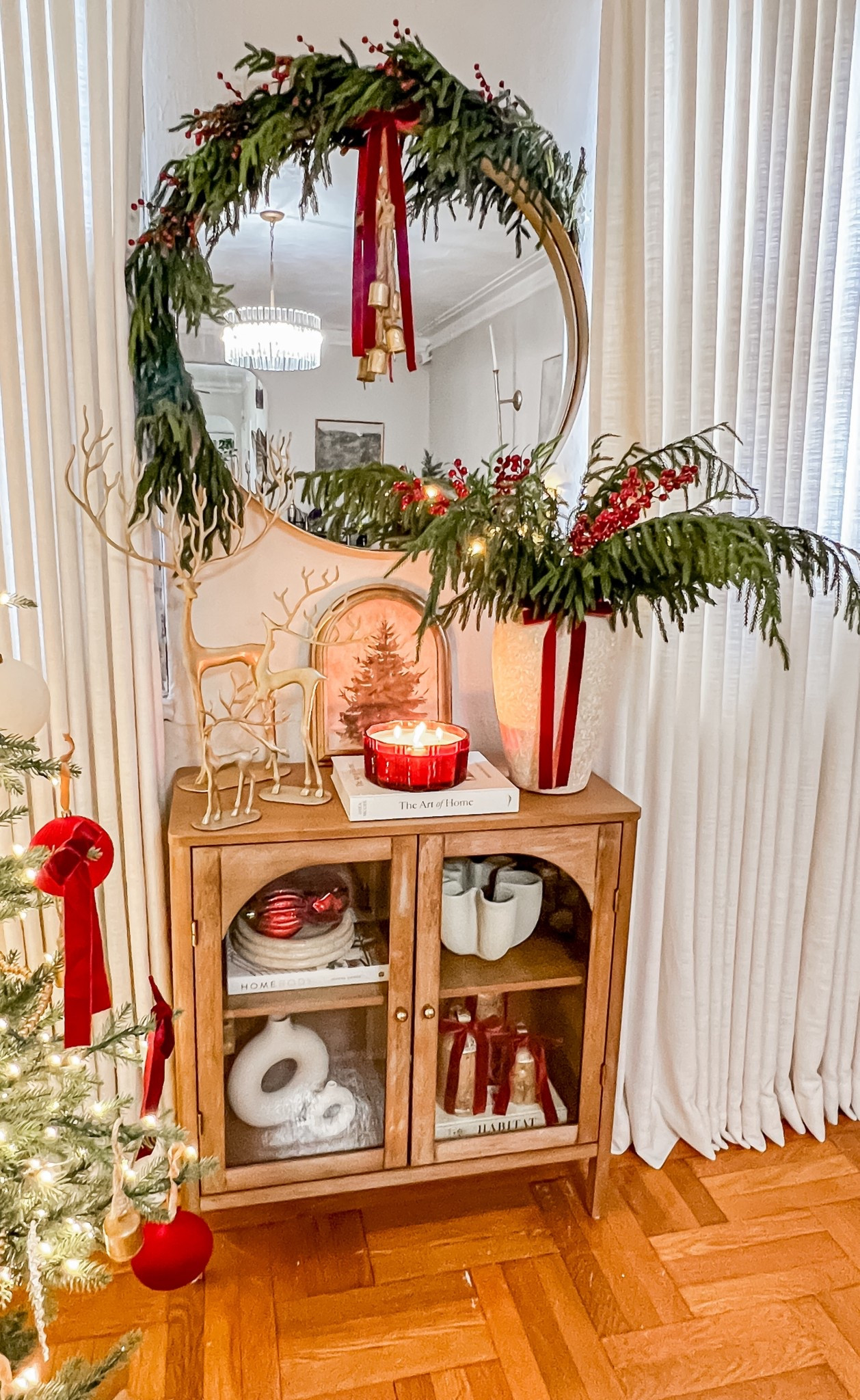 Christmas Sideboard 

#LTKHome #LTKHoliday #LTKSeasonal