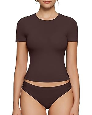 OEAK Womens T-Shirts Short Sleeve Shirts Crew Neck Basic Tees Soft Smoothing Seamless Tshirts Sli... | Amazon (US)