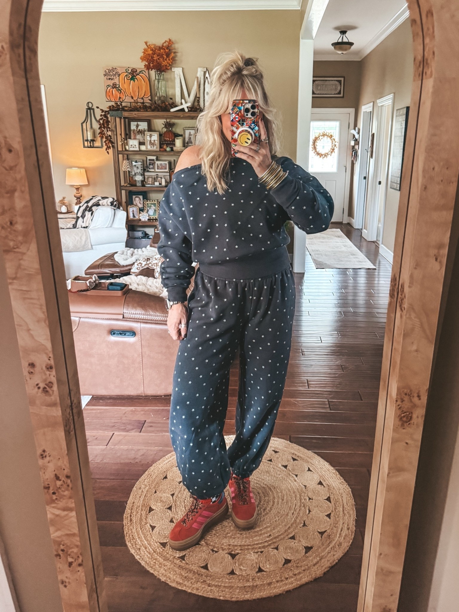 It’s @Target and wearing a medium in this set!