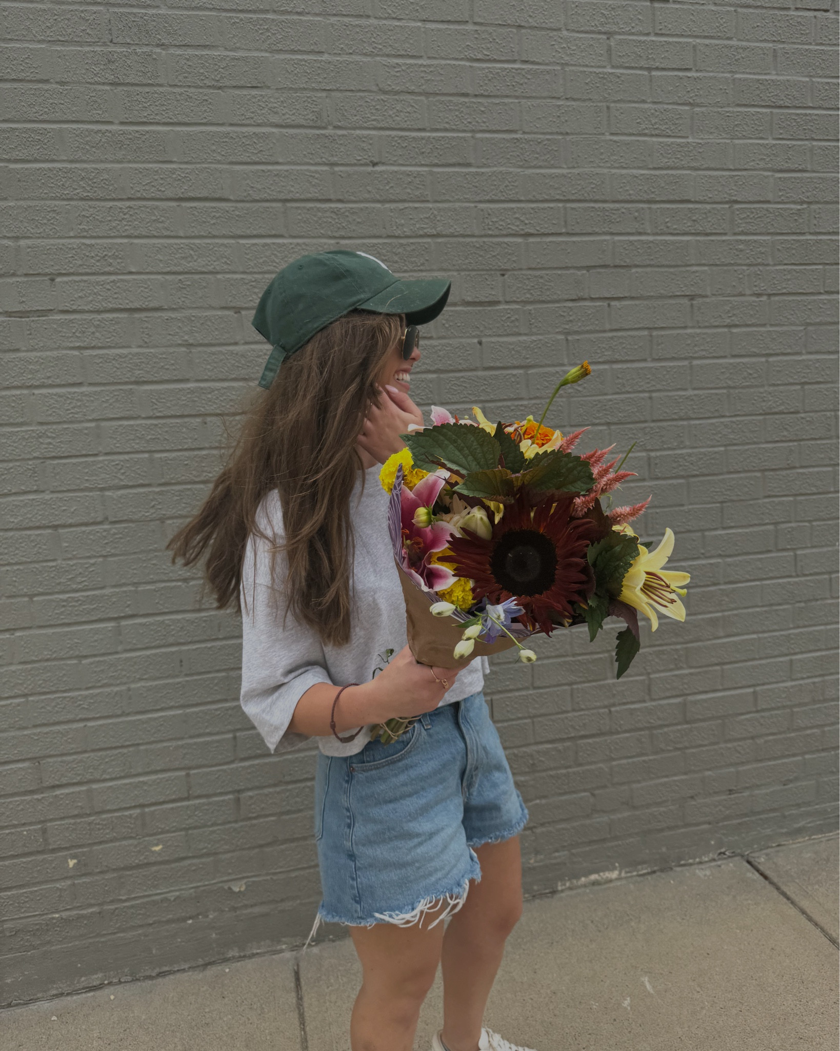 All kinds of happy. 
Petite 5’0 
98 lbs 
Shoe size: 6


#LTKU #LTKFindsUnder50