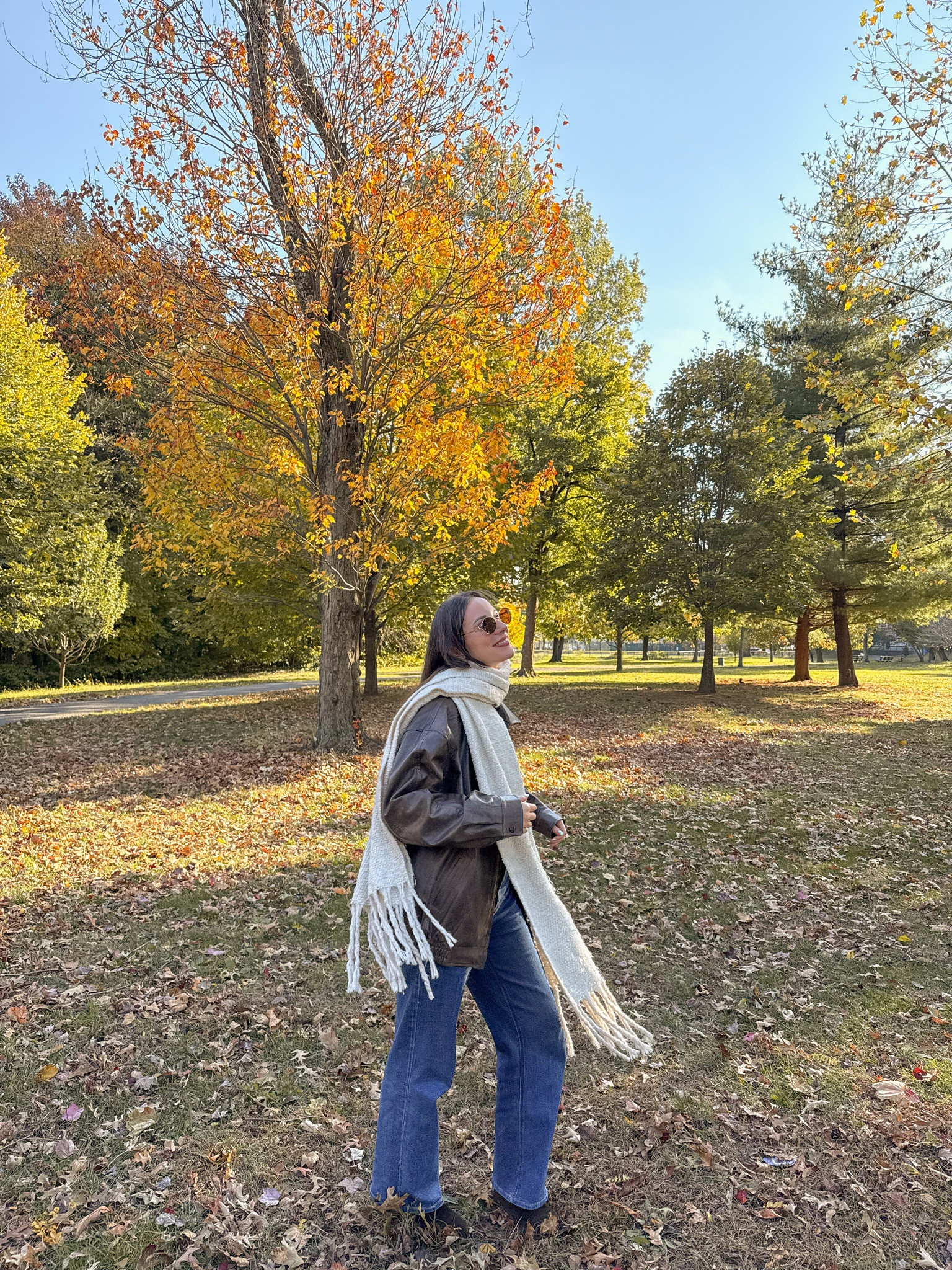 coastal fall outfits, city girl style, chic coffee shop looks, SoHo streetwear inspo, preppy fall outfits, minimalist everyday style, trendy autumn outfits 2025, casual chic New York outfits, neutral fall wardrobe, capsule closet inspo, pinterest aesthetic, Pinterest outfit, outfit ideas, outfit inspo, outfit inspiration, ootd inspo, casual style, casual outfit ideas, everyday outfit, autumn fashion trends, fall outfits, fall outfits women, nyc style, nyc autumn outfits, barm jacket, brown barn jacket, barn jacket outfit, cable knit sweater, rory gilmore sweater, striped sweater, amazon sweater, faux leather jacket, brown leather jacket, leather jacket outfit, brown leather jacket outfit, abercrombie jeans, abercrombie sale, birkenstock boston outfit, birkenstock clogs outfit, white scarf, amazon scarf, november outfits, december outfits,