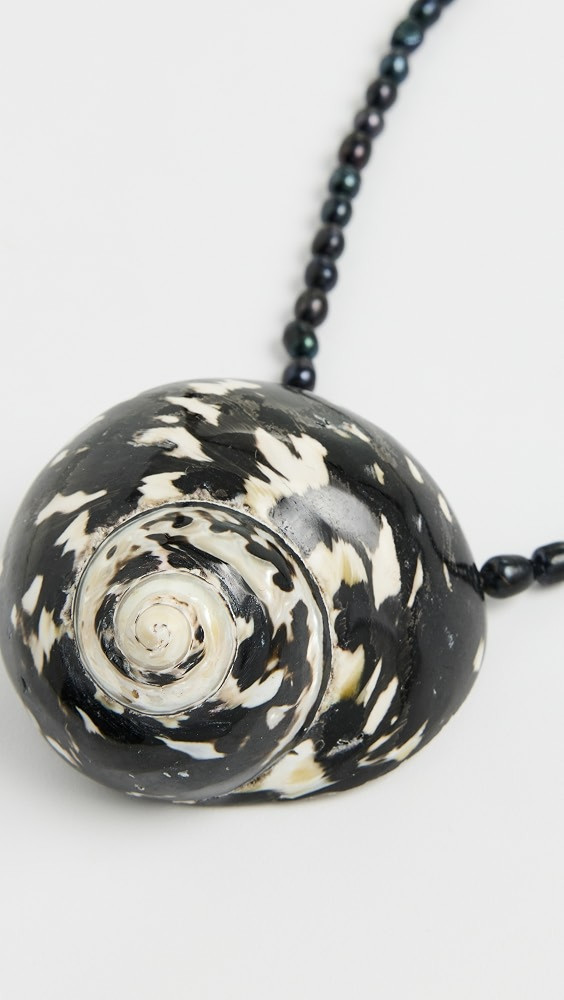 Onyx Shell Necklace | Shopbop