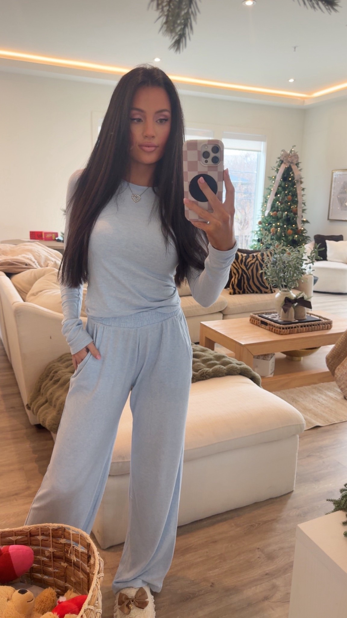 Fav Abercrombie set!! #set #loungeset #lounge 

#LTKmorningroutine #LTKootd