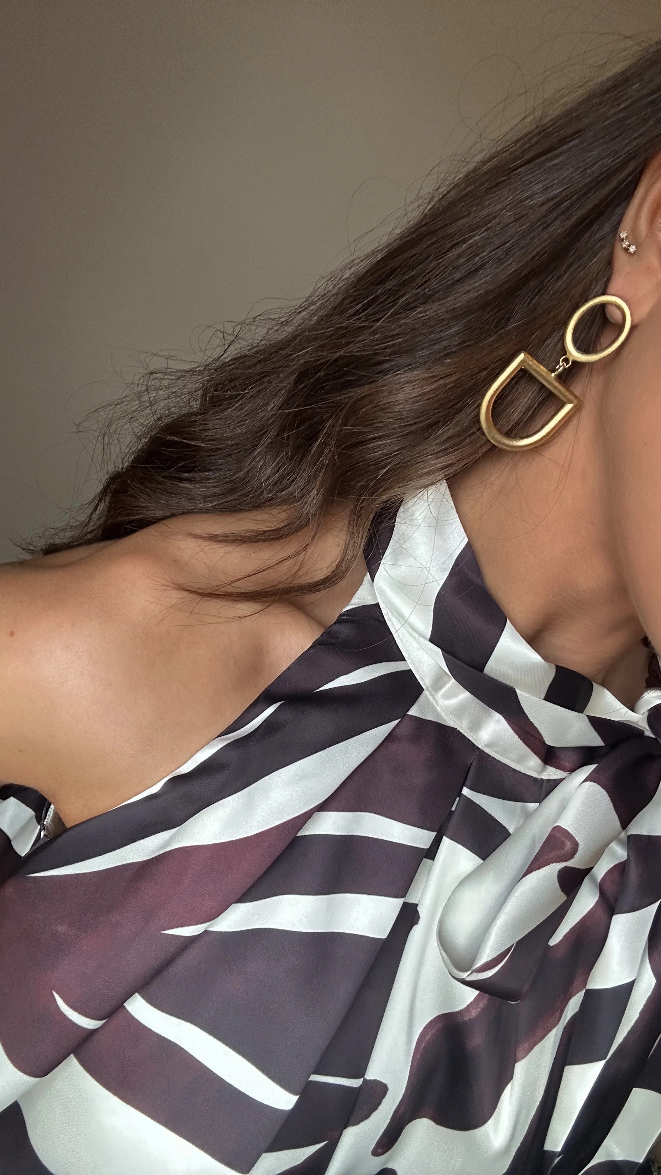 Horsebit Earrings | Glitzy Bella