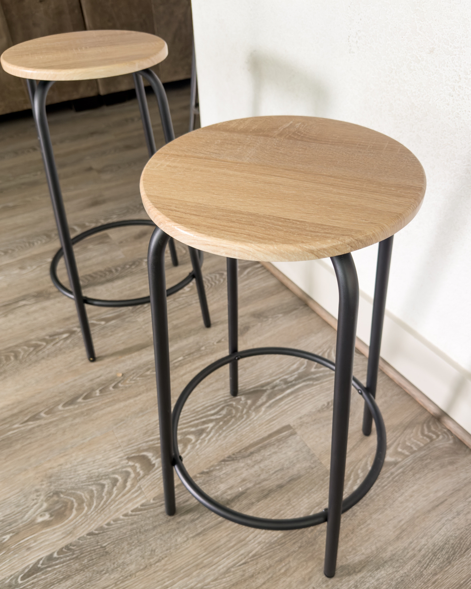 Simple, stylish, and under $100 🙌✨

These barstools are such a good find—clean lines, warm wood seat, and the perfect modern touch for a kitchen island. Lightweight, easy to style, and budget-friendly (yes please 👏).

Sharing this affordable home upgrade + my everyday outfit details too 🤍

#LTKhome #LTKunder100
