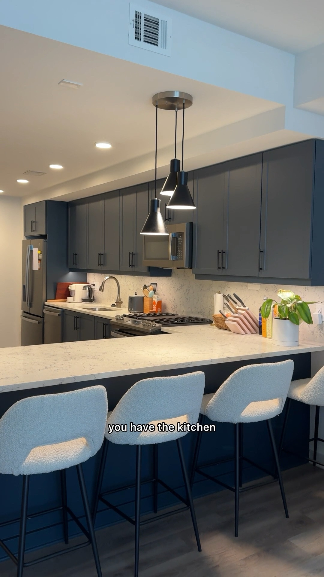 Shop my Nashville apartment! #apartment #apartmentdecor #homedecor #nashville 