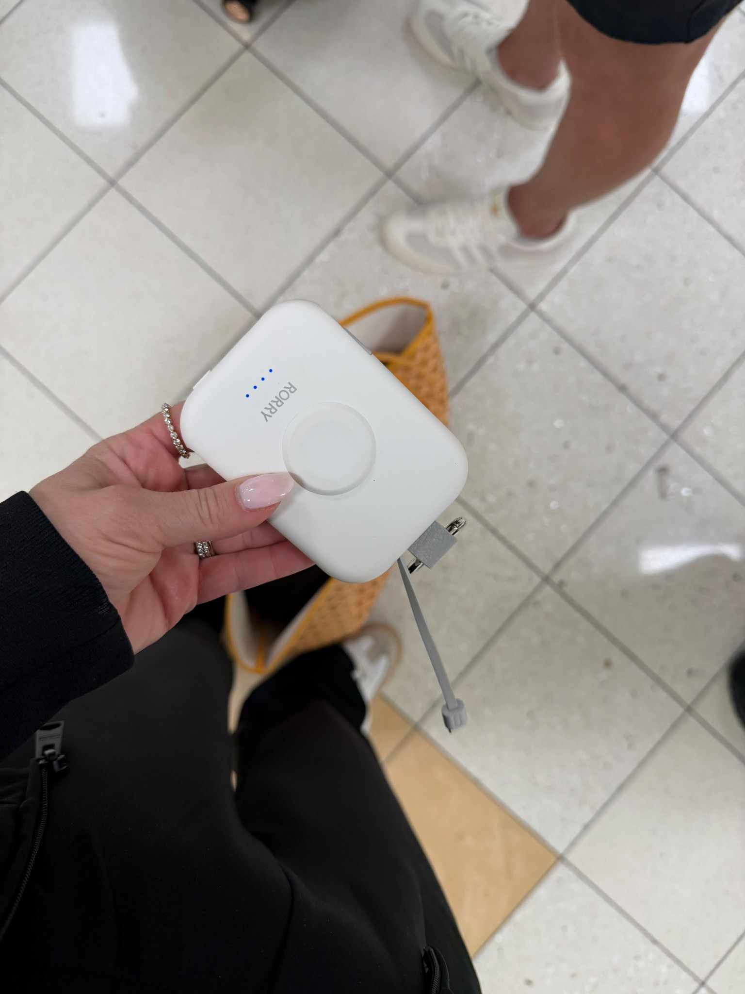 Must have travel charger ✈️

#LTKTravel #LTKmomlife #LTKdayinmylife