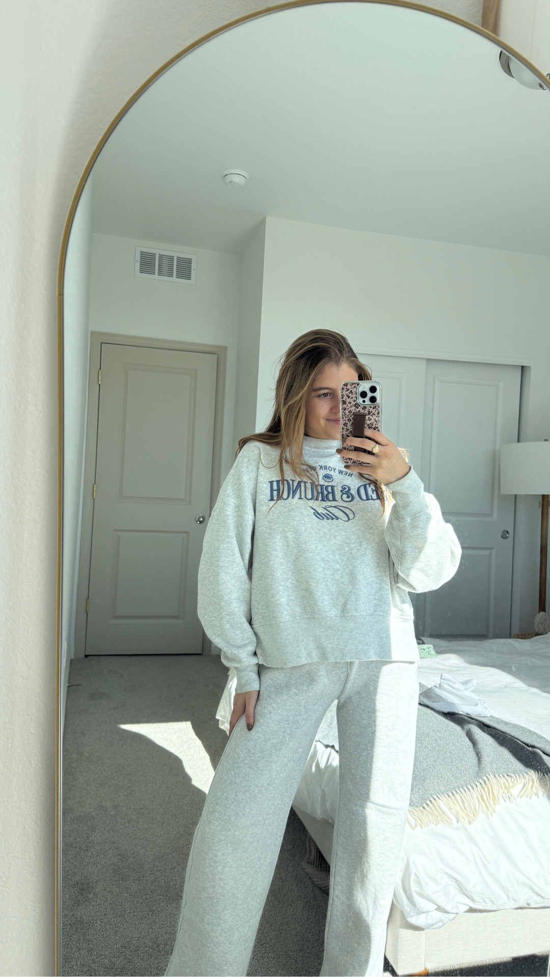 Me 🤝 a monochrome airport outfit!

I’ve been loving these gray Abercrombie fleece sweatpants now that fall is here! The perfect lounge sweatpant that is SO comfy, high waisted (adjustable!), and such good quality!

For reference, I am 5’2 and wearing an XS short! 

#LTKSeasonal #LTKSaleAlert #LTKTravel