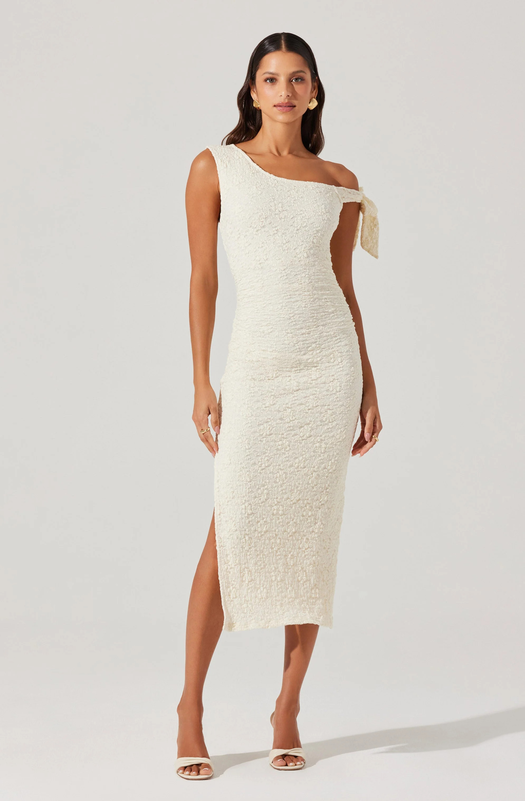 Emely Off Shoulder Midi Dress - Cream / L | ASTR The Label (US)