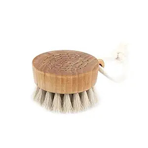 Iris Hantverk, Dry or Wet Skin Exfoliator Brush with Horse Hair Bristles and Birch Wood Handle, D... | Amazon (US)