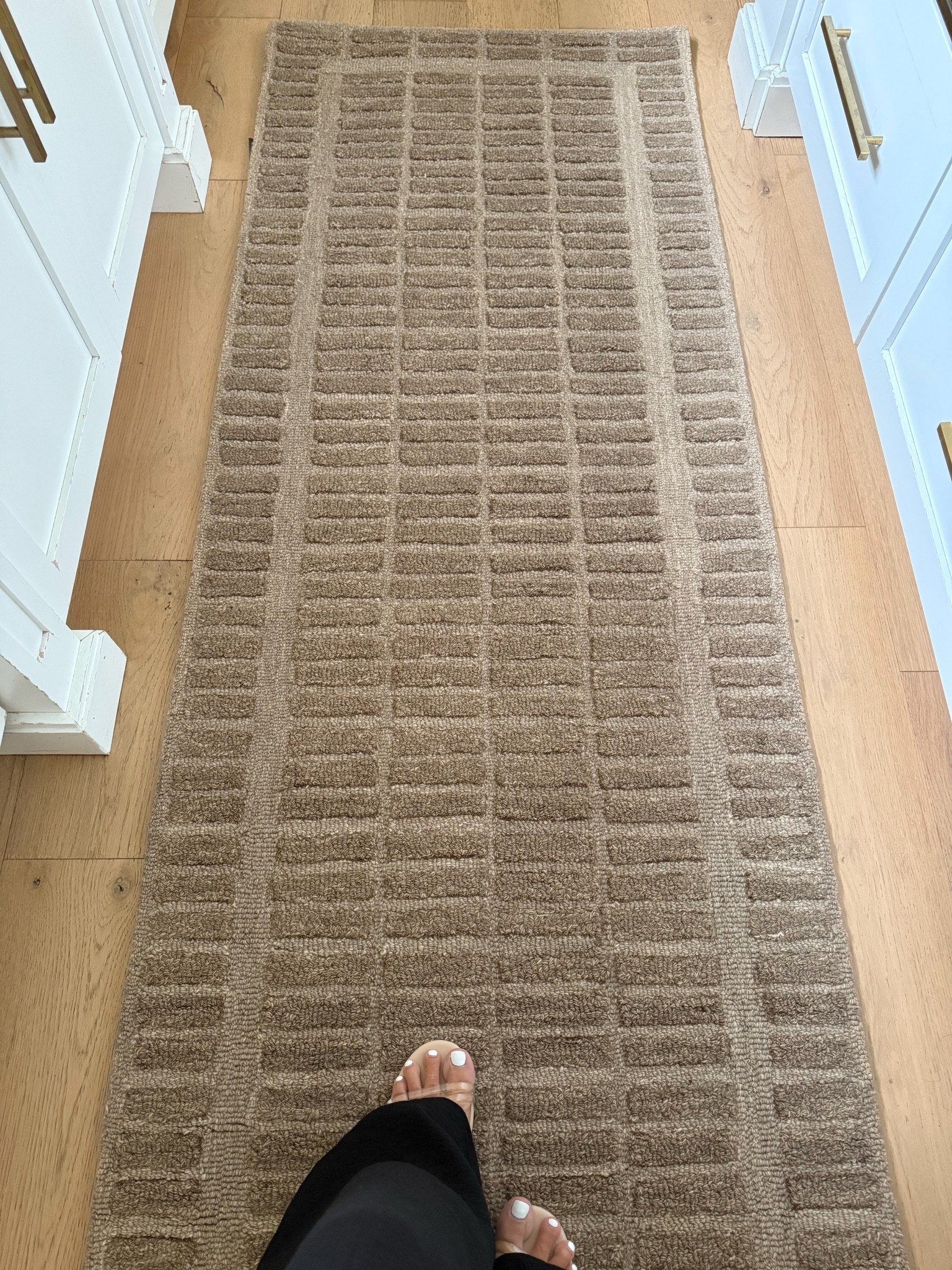 Cocoa brown area rug. 🤎
warm neutral home decor

cozy | neutral | runner | home decor | fall

#LTKHome #LTKSaleAlert #LTKvlog