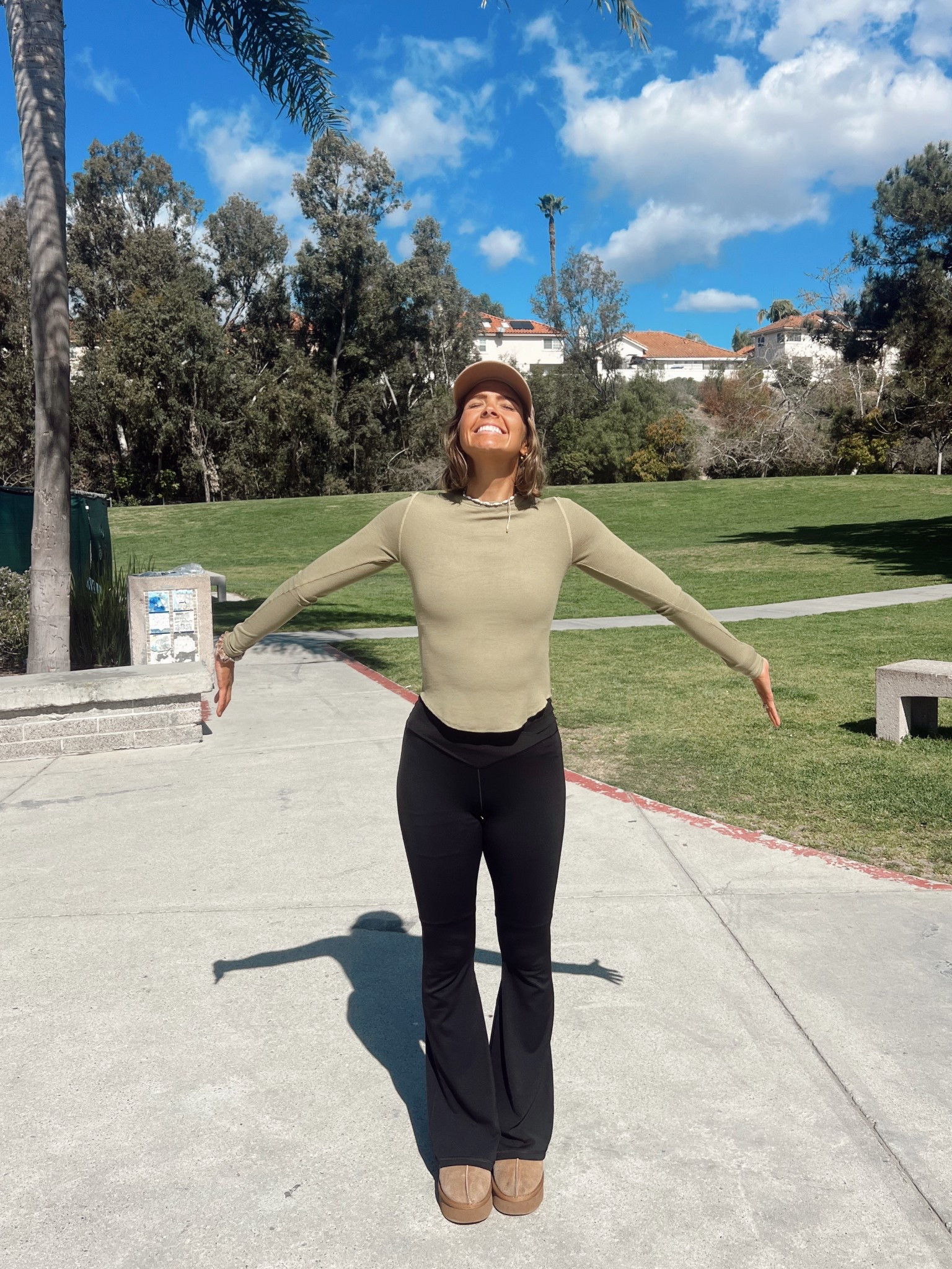 my fav pants these days!! Since jeans are too uncomfortable right now, these bootleg leggings are the best! So comfy and the cross band waist is so perfect for a growing belly!

#LTKSaleAlert #LTKFindsUnder50 #LTKSeasonal